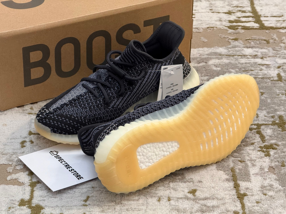 Yееzy Boost 350 V2 Carbon