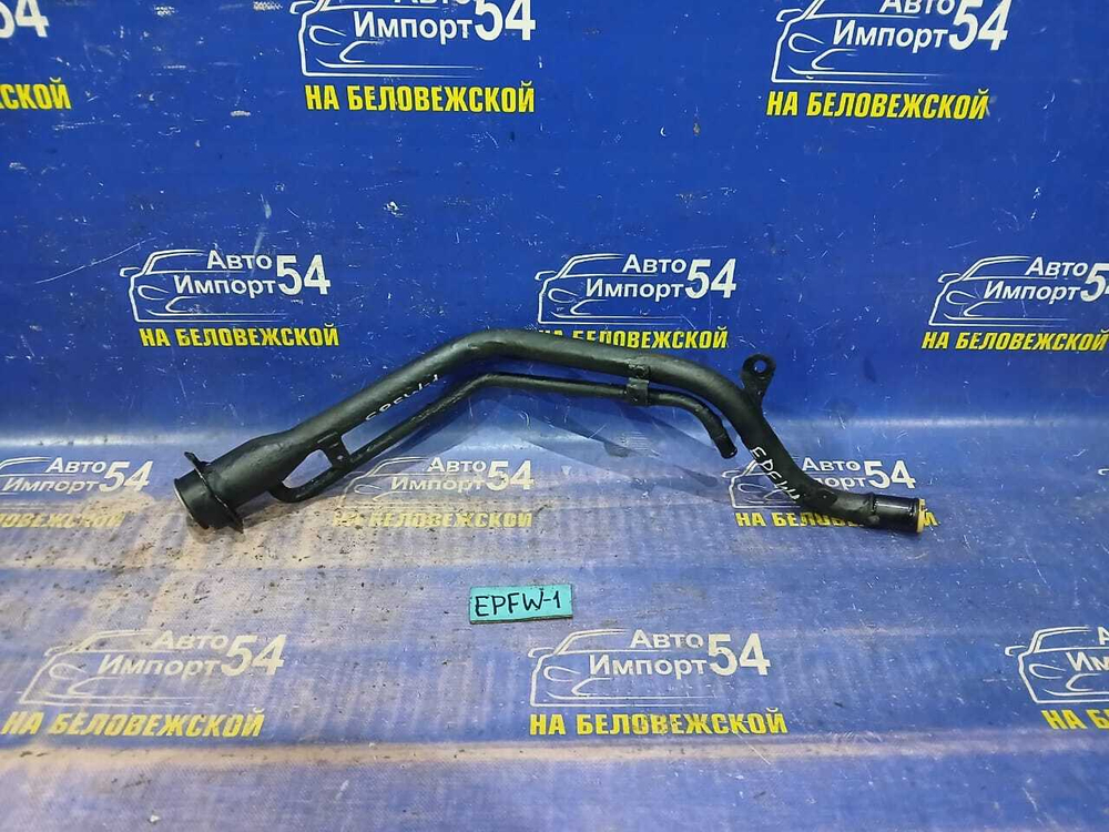 Горловина топливного бака MAZDA TRIBUTE 2002