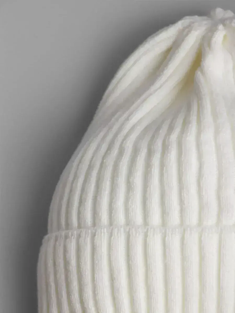 Шапка вязаная детская демисезонная