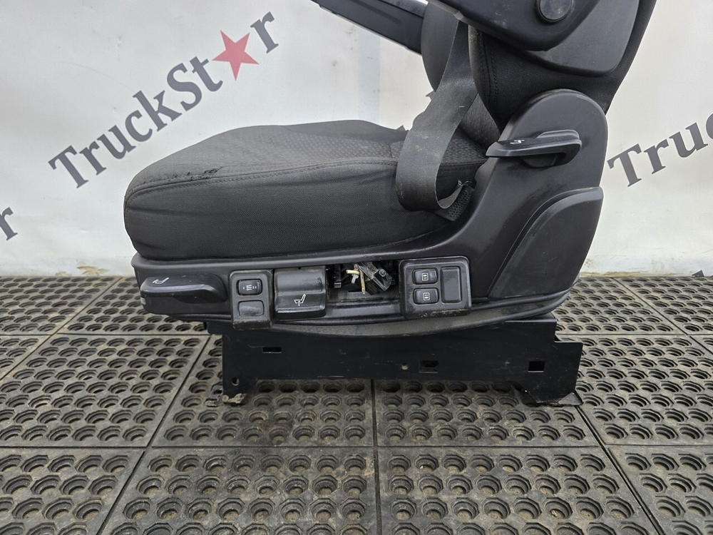 Сиденье водительское пневматическое 2020г.