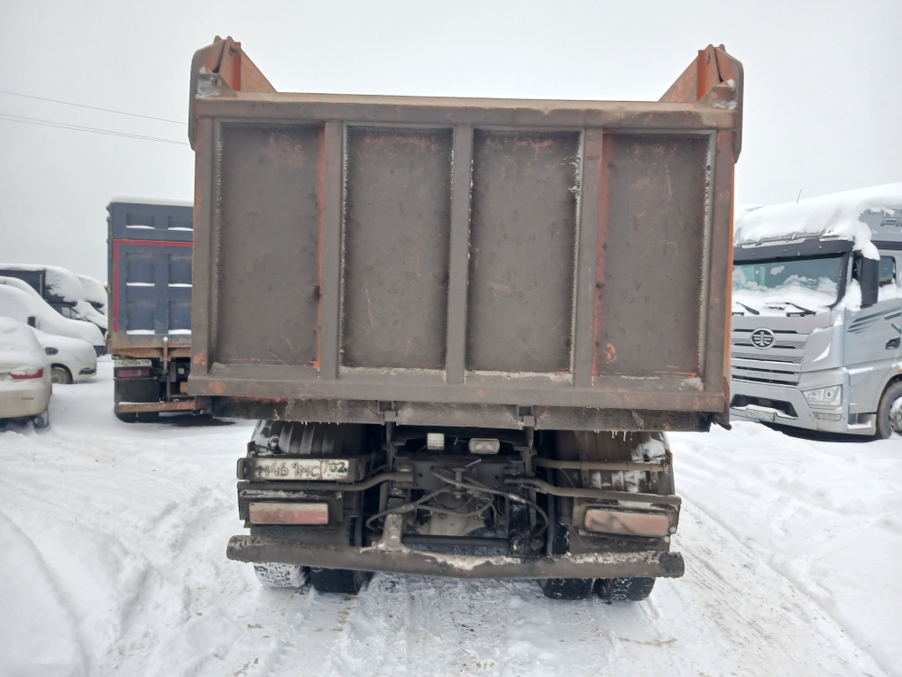 КамАЗ 6520 6x4 Самосвал 6520-26012-53 (Дизельный, 11,8 л, 400 л.с., МТ)