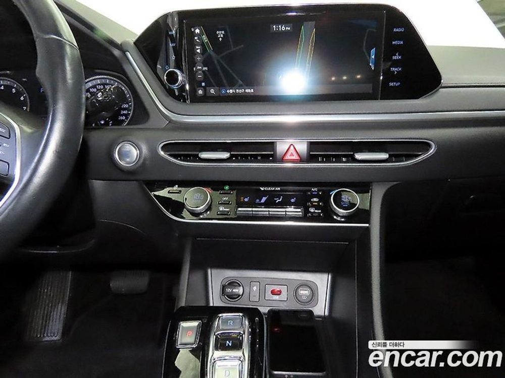Hyundai Sonata (DN8) 2.0 (10.2019)