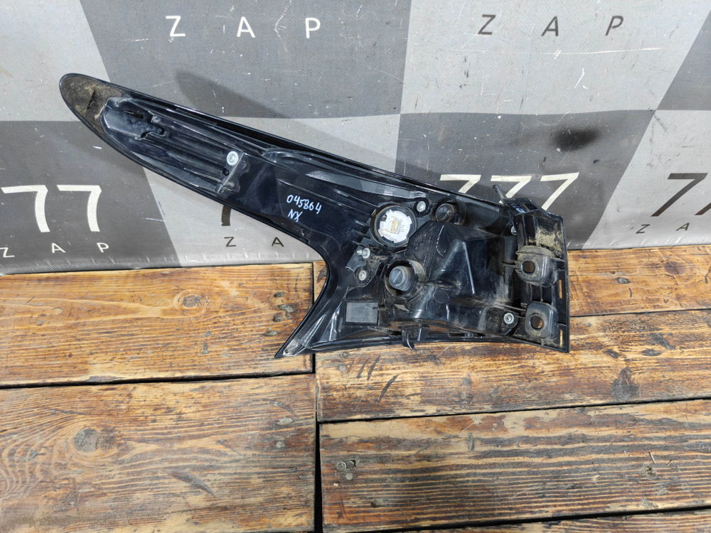 Фонарь задний правый Lexus NX 1 17-21 Б/У Оригинал 8155078060