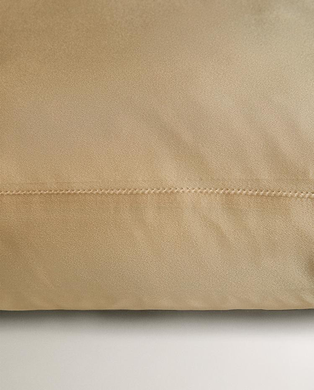 ZARA HOME НАВОЛОЧКА ИЗ 100% ТУТОВОГО ШЕЛКА, ЗОЛОТОЙ