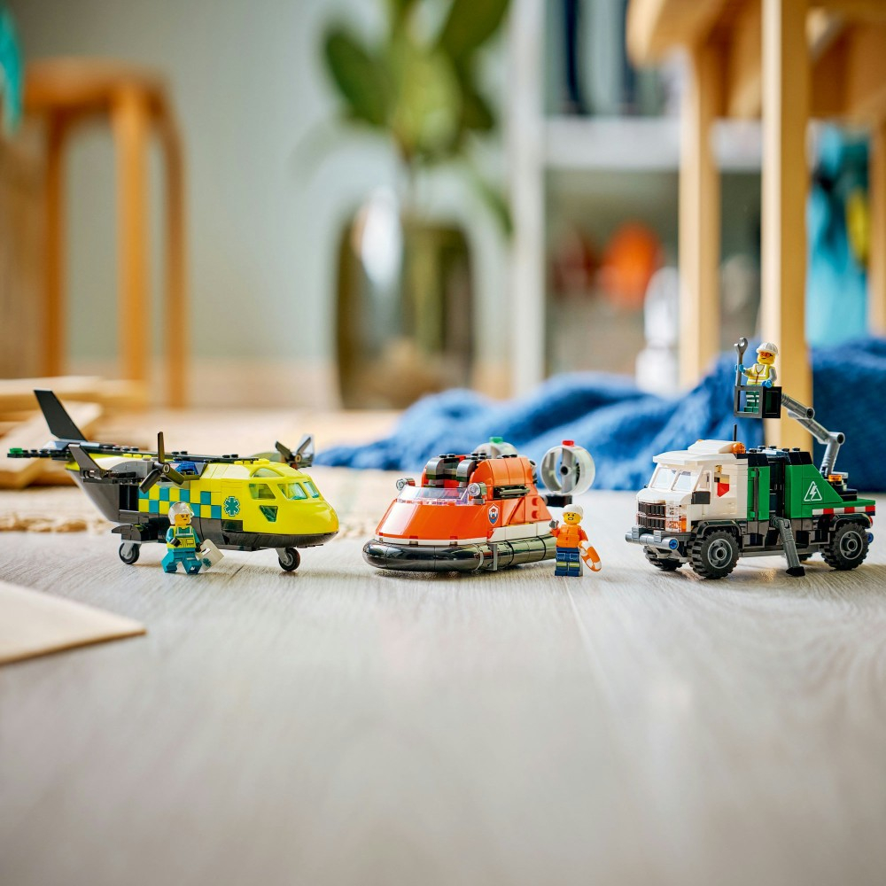 LEGO City - Набор с самолетом, сервисным грузовиком и воздушной подушкой 60505