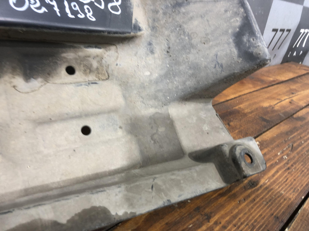 Защита GAC GS8 1  Б/У Оригинал 6740021CAD0000