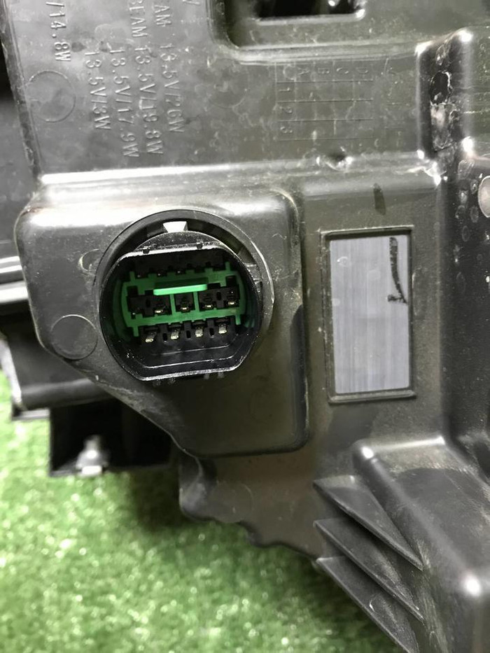 Фара правая Changan CS75PLUS (2021-н.в.) LED