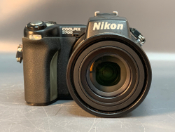 Nikon Coolpix E5700