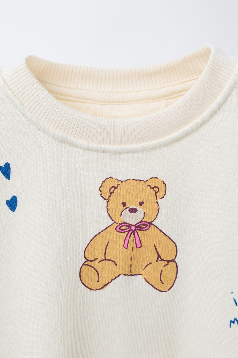 ZARA ТОЛСТОВКА С ПРИНТОМ, ЭКРЮ