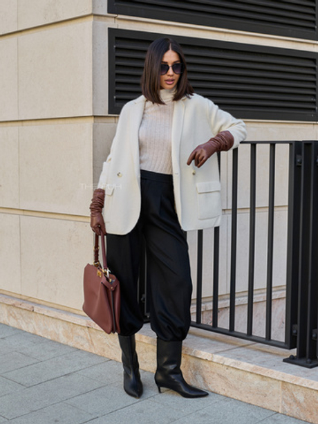 Двубортный молочный жакет из кашемира