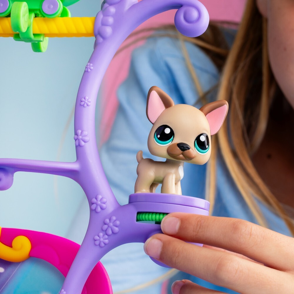 Littlest Pet Shop - Pets have talent Набор со сценой + 2 фигурки LPS00558 / артикул   LPS00558  / GTIN 885561005585
