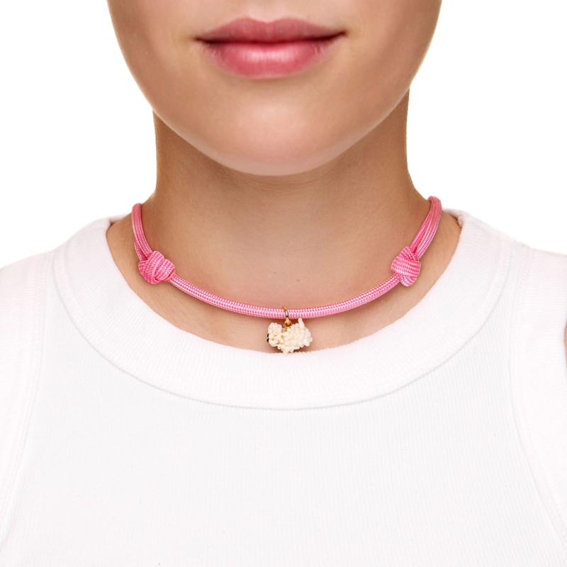 Колье Мой Любимый Пушистик на Паракорде – Мальтипу