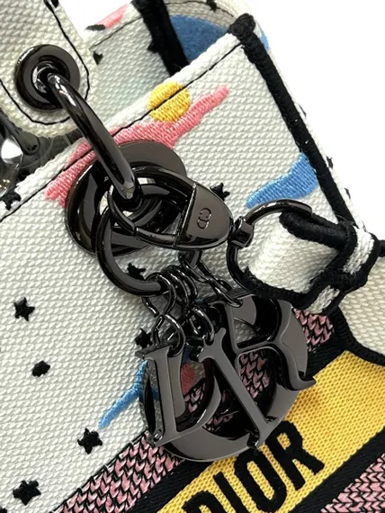 Женская сумка Dior Lady D-lite, модель среднего формата белый