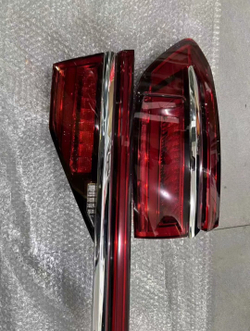 Комплект OLED задних фонарей (流水尾灯) Audi A8 D5 оригинал
