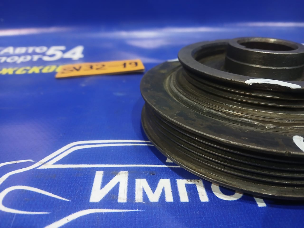 Шкив коленвала TOYOTA VISTA 1990