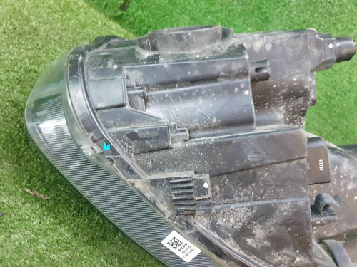 Битая Фара правая Ford Transit 7 (2014-2019) Галоген
