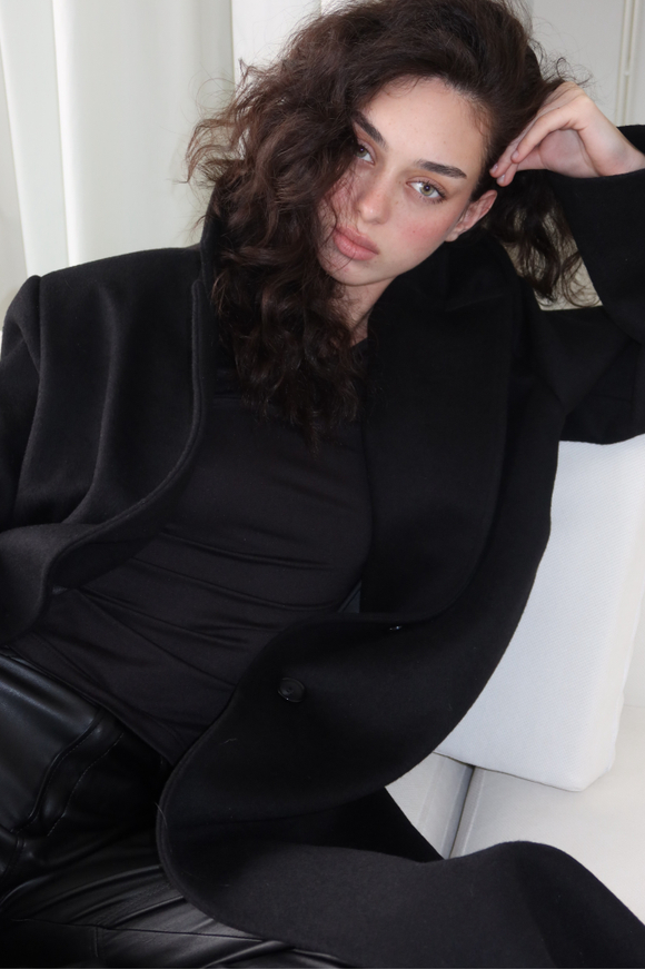 PRE-ORDER COAT BLACK ESME