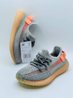 Детские кроссовки Adidas Yeezy Boost 350 premium