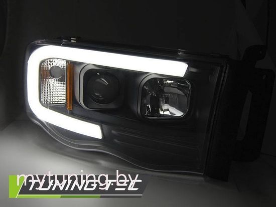 Передние фары TUBE LIGHT BLACK для Dodge Ram 02-06