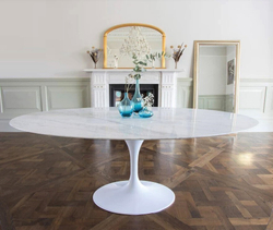 Стол Tulip Oval Marble