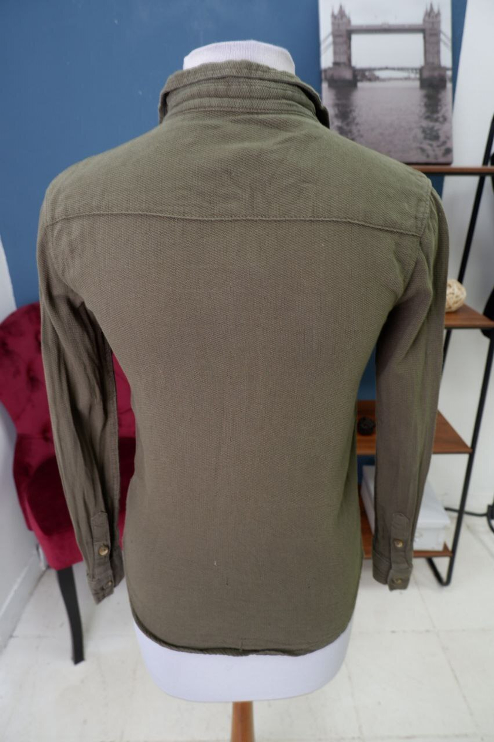 Рубашка однотонная 40 размер