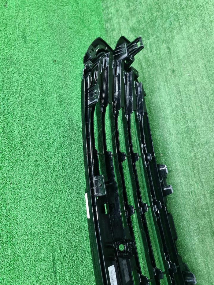 Решетка радиатора Haval Jolion (2021-н.в.)