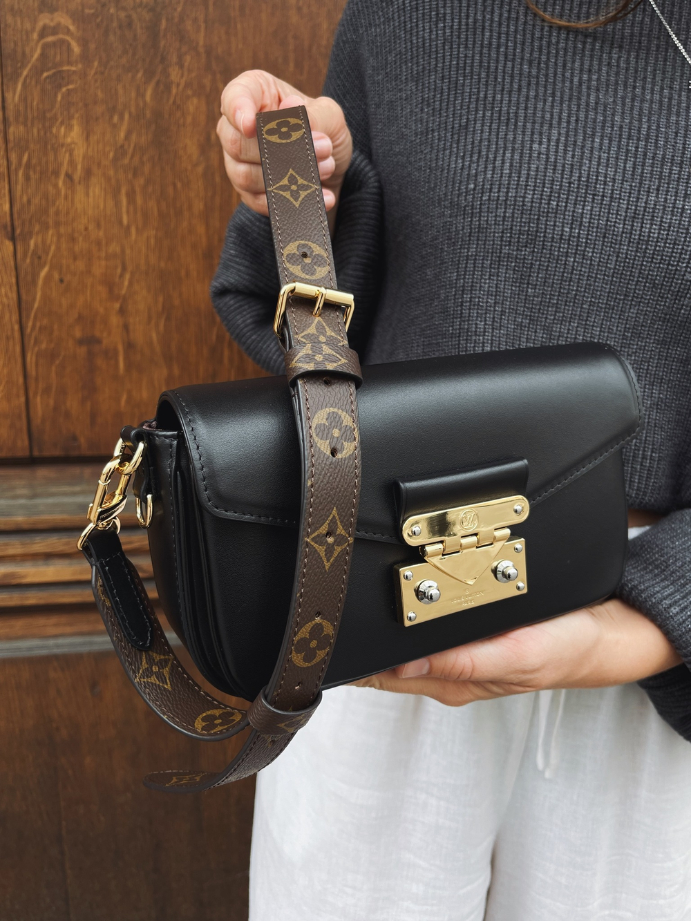 Louis Vuitton Swing