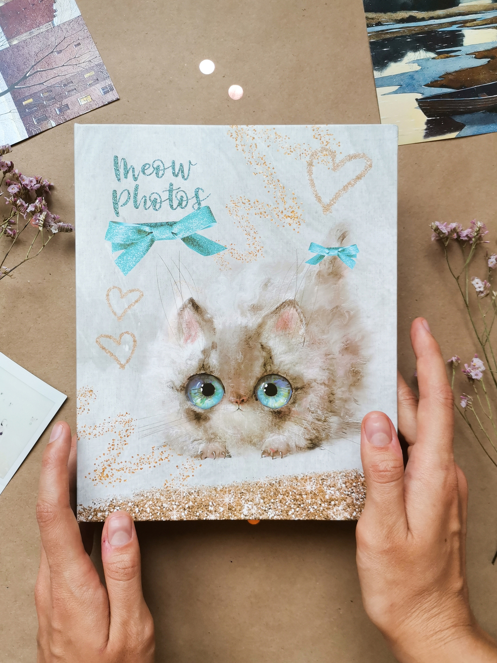 Фотоальбом на 200 фото 10х15 см, пластик. листы sweet kittens Белый котёнок