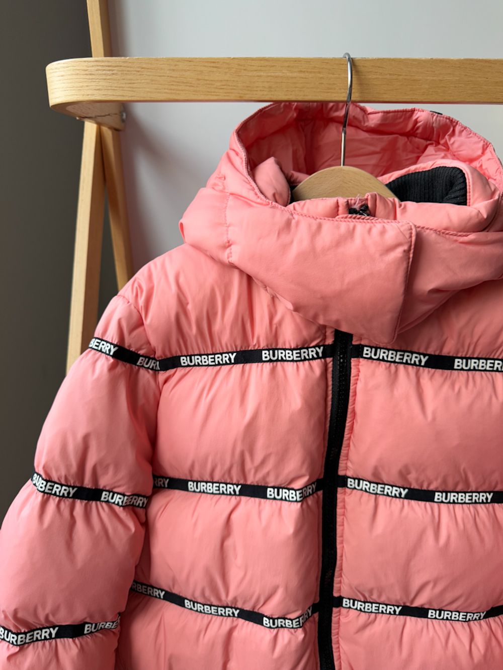 Пуховик Burberry, 116