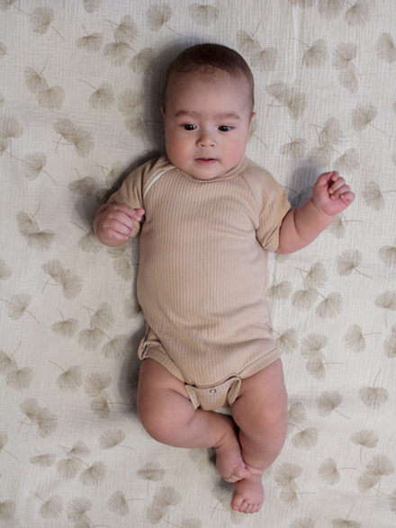 Боди на молнии с коротким рукавом РУБЧИК Светлый кофе