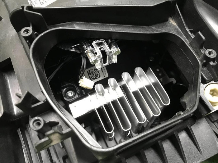 Фара правая BMW X1 F48 (2015-2019) LED