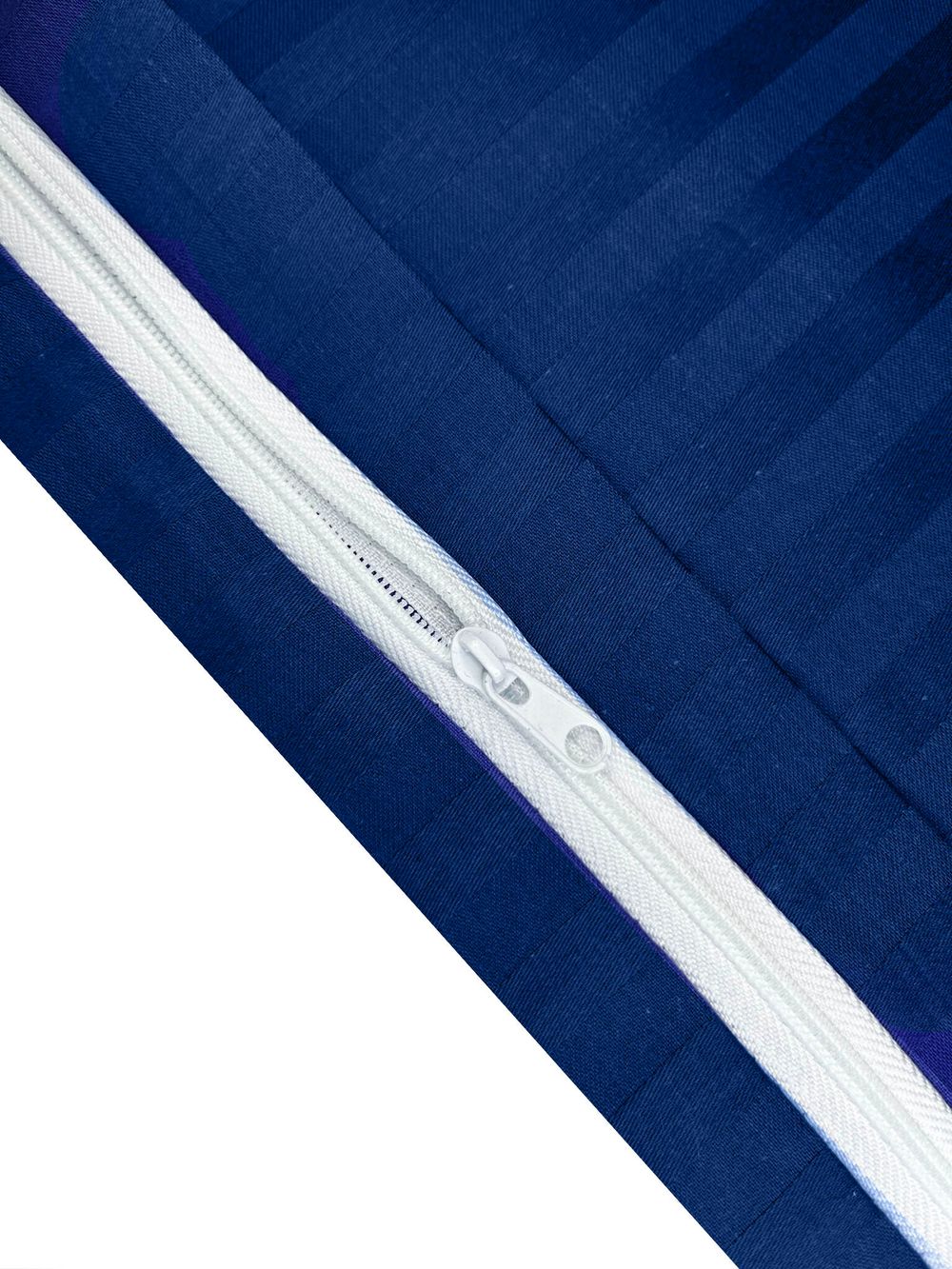 Наволочка комплект 2шт сатин-страйп Milky Garden "Dark blue" 50x70 см на молнии