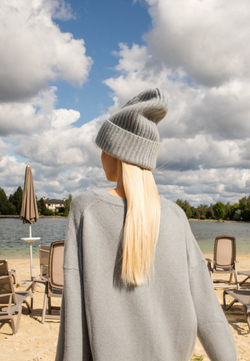 Шапка бини из кашемира