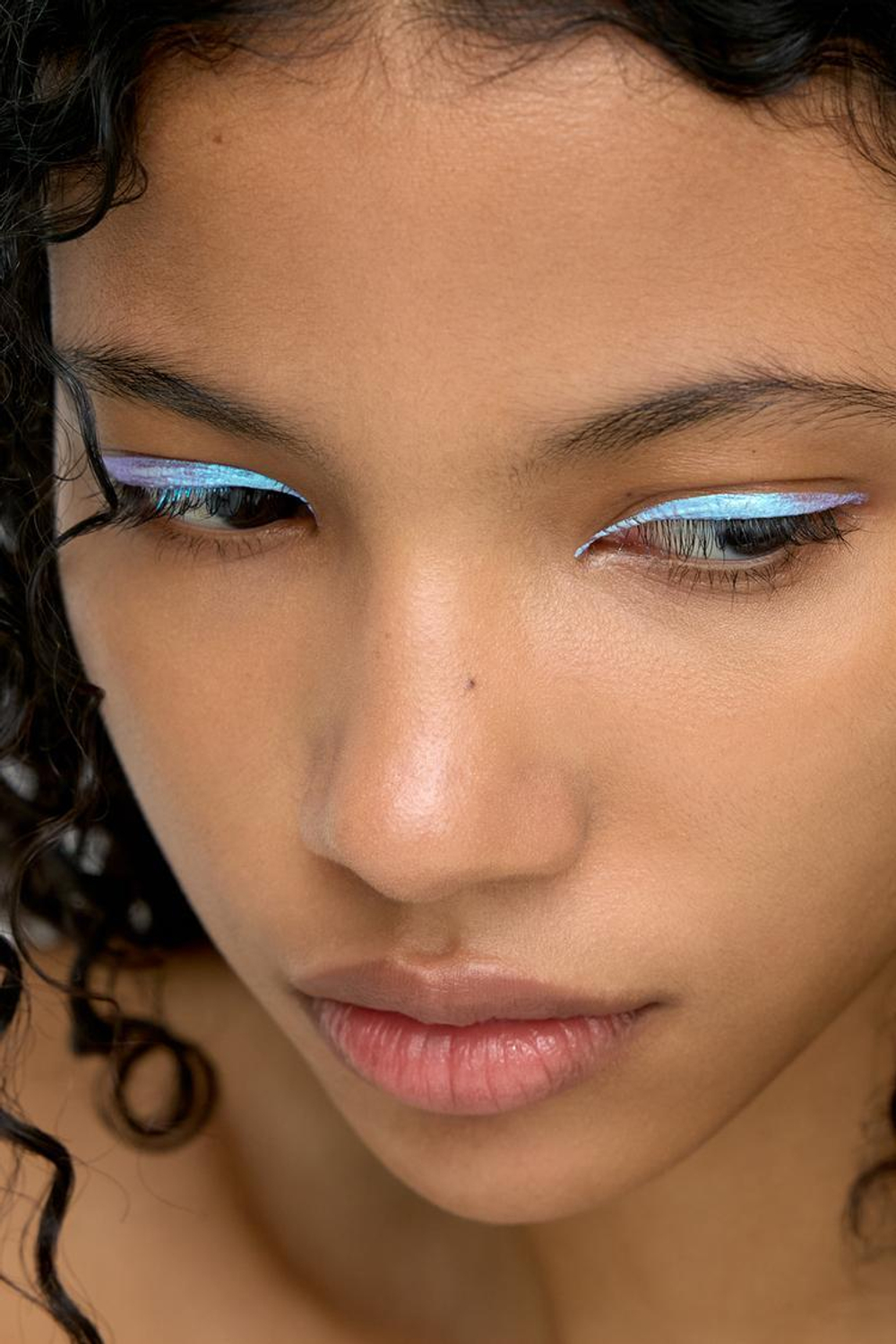 ZARA Подводка для глаз DREAMLAND DIP, голубой