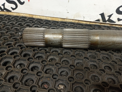 Полуось с блокировкой