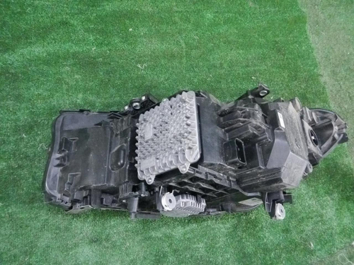 Фара правая BMW 5er G30 (2017-2020) LED