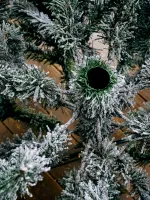 Заснеженная елка «Bourget» Бурже (Литая+пвх) 270 см / 2,7 м