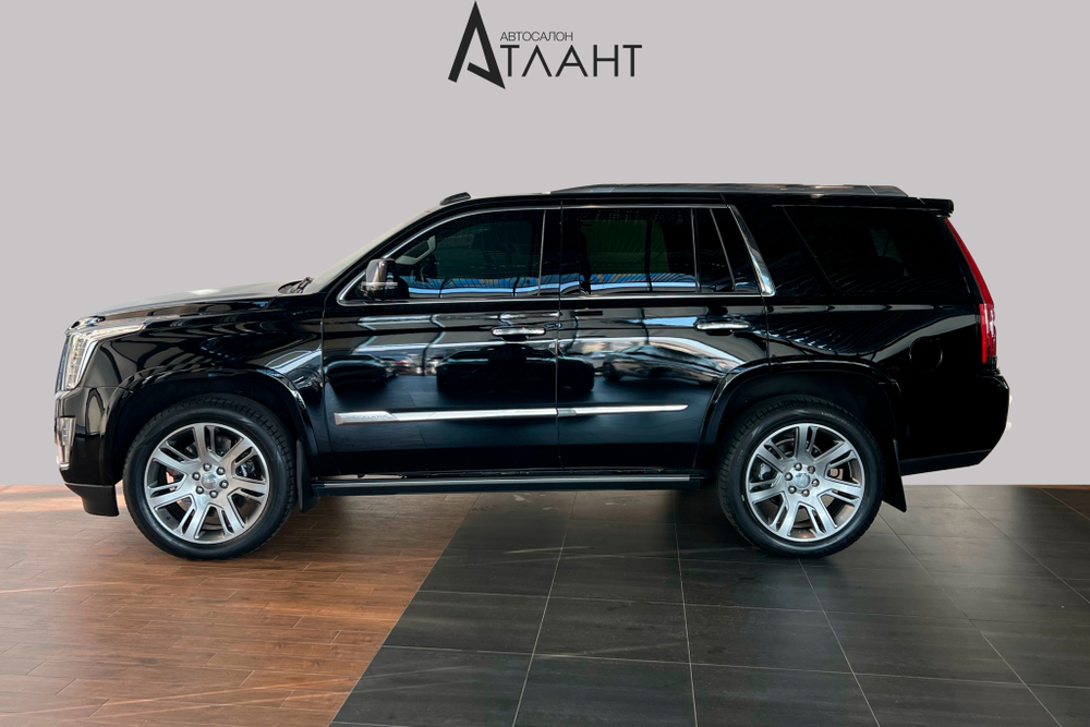 Cadillac Escalade, 2015 год