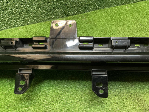 Накладка решетки радиатора Haval H3 (2024-н.в.)