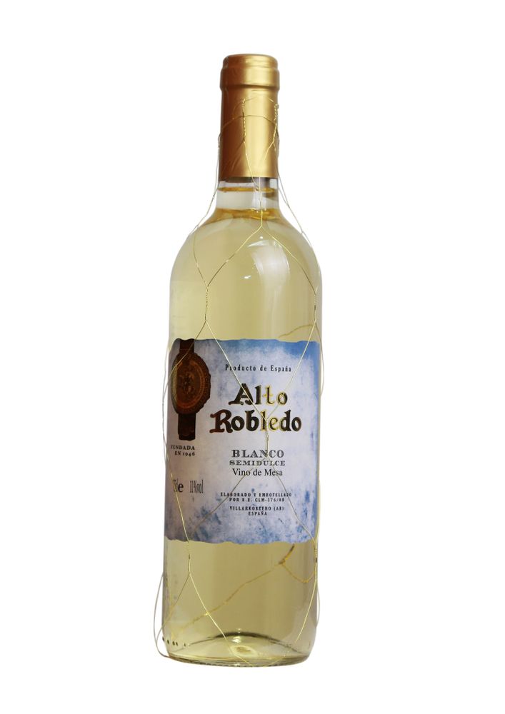 Вино Alto Robledo Blanco Semi-Dulce 11%