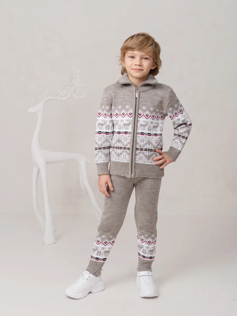 Кофта вязаная на молнии "Северное сияние"