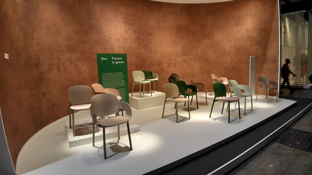 Стул пластиковый с обивкой Scab Design Hug, тортора