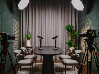 Ведущий для вашего подкаста