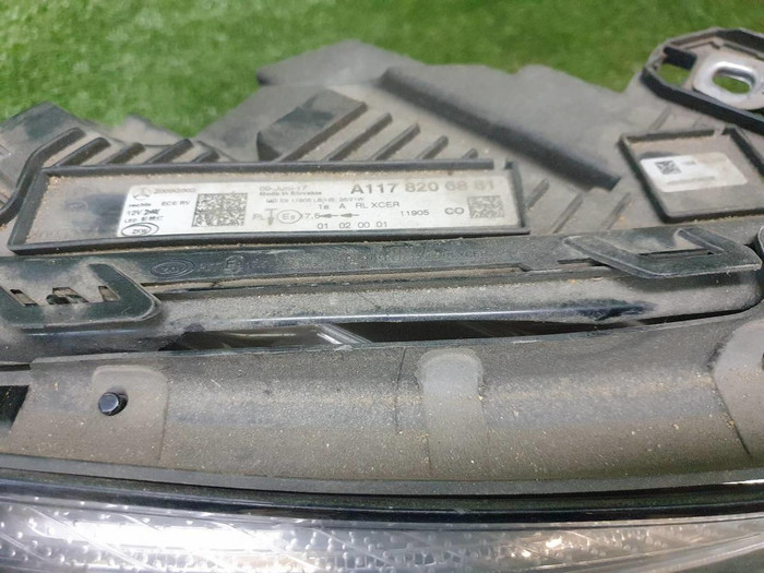 Фара правая Mercedes CLA C117 (2016-2019) LED