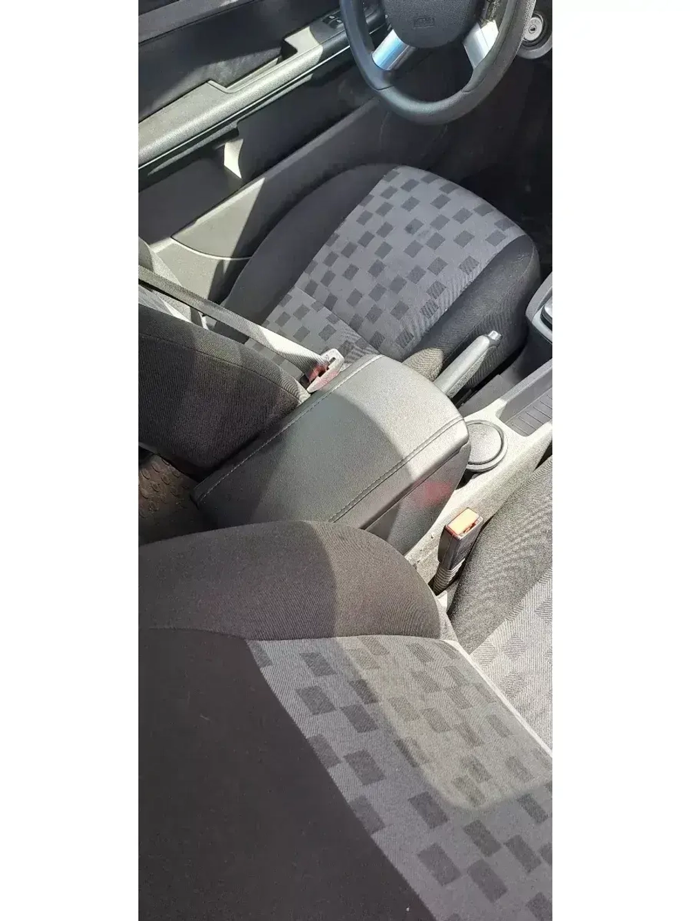 Подлокотник Форд Фокус 2 (2008-2011)