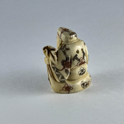 Статуэтка нэцкэ Дзюродзин с золотым корабликом богатства