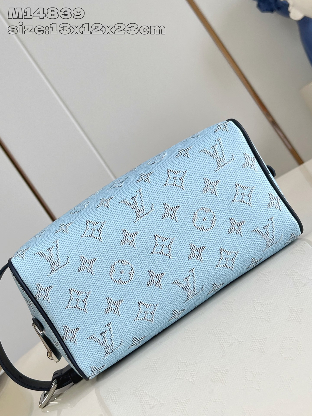 Louis Vuitton Locker Dopp Kit