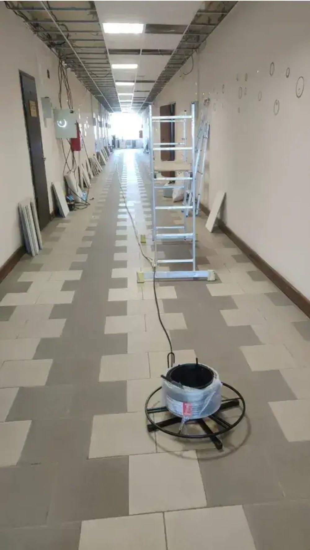 Устройство для размотки кабеля, 0.5 м, 2200 г