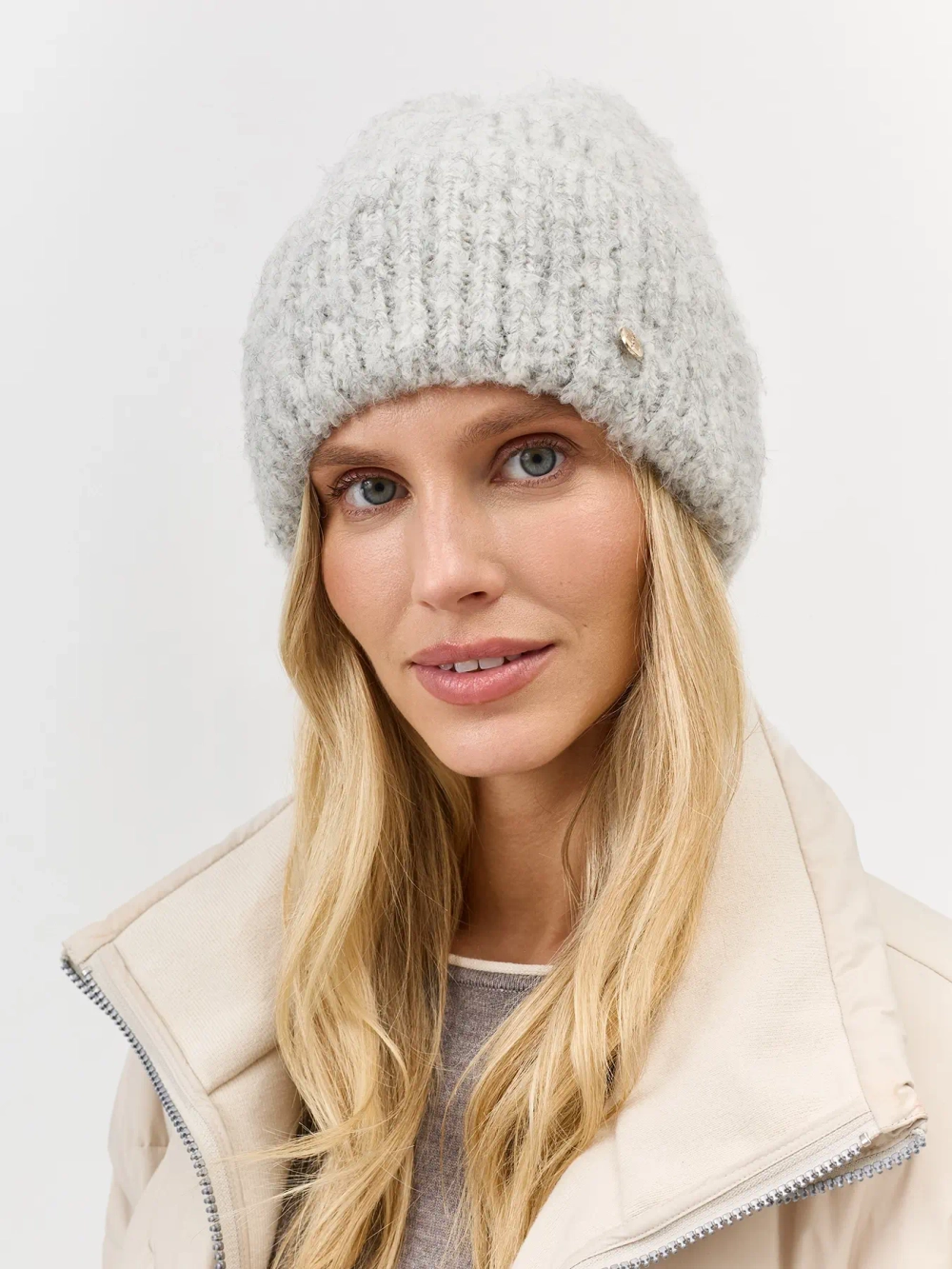 Шапка женская 402520 Bulmer