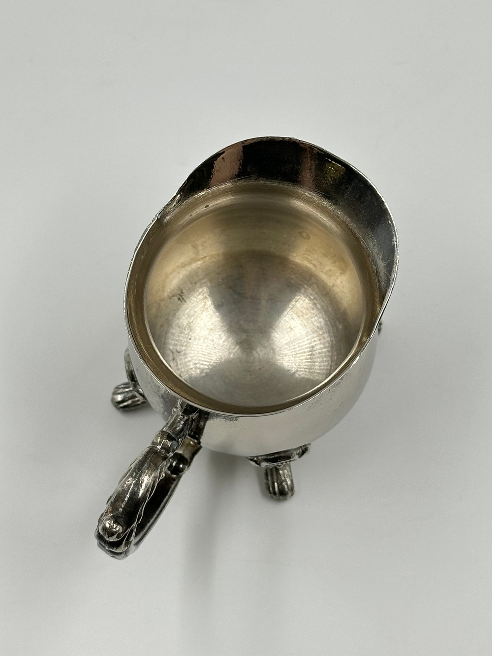Миниатюрный сливочник